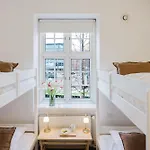 Hotel Nomad -